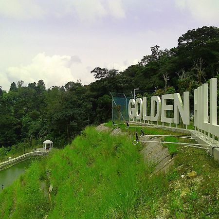 Golden Hill 3 Room Apt @ Night Market Κάμερον Χάιλαντς Εξωτερικό φωτογραφία